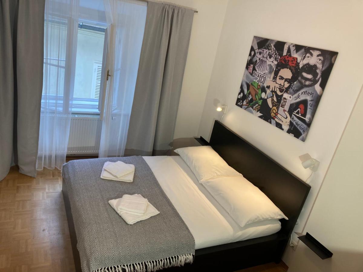 Carillon By Bestchoice - Old - Self Check-in With Parking Option Apartment Graz